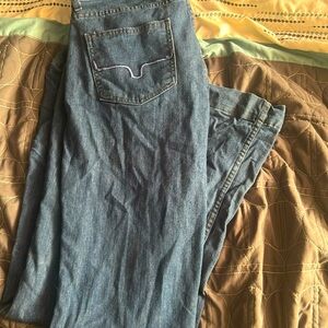 Lola Kimes ranch size 10/32